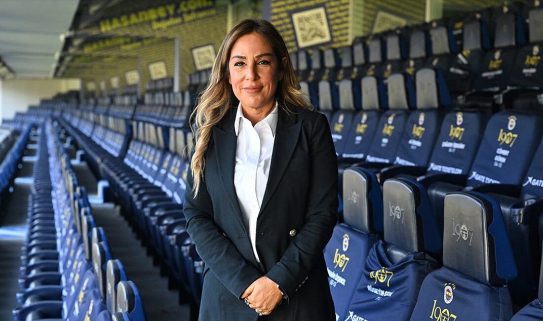 Fenerbahçe Kulübü Voleyboldan Sorumlu Yönetim Kurulu Üyesi Simla Türker Bayazıt,