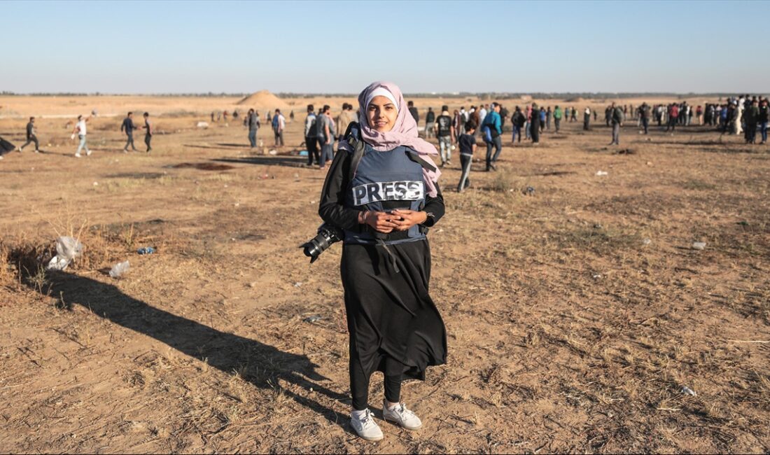 PARIS (AA) – Revolution Permanente sitesine göre, Meryem Ebu Dakka