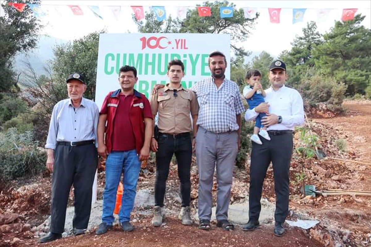 ANTALYA (AA) – Antalya'nın Finike ilçesinde, Milli Ağaçlandırma Günü etkinlikleri