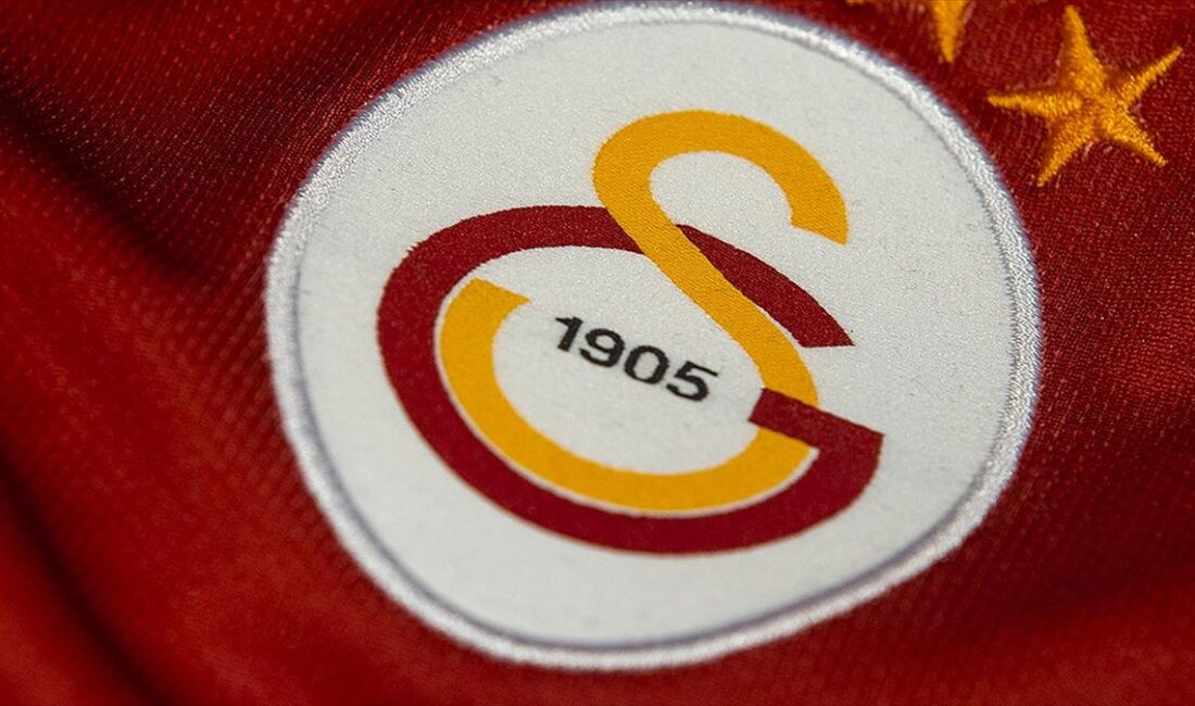Galatasaray Kulübü, hakemlerin son dönemde verdiği kararlara tepki göstererek, Video