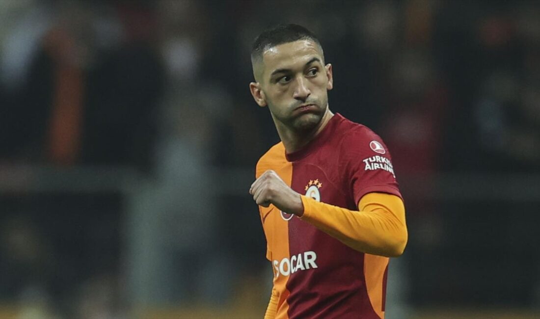 Galatasaray'ın Faslı yıldızı Hakim Ziyech, UEFA Şampiyonlar Ligi'nde haftanın 11'ine