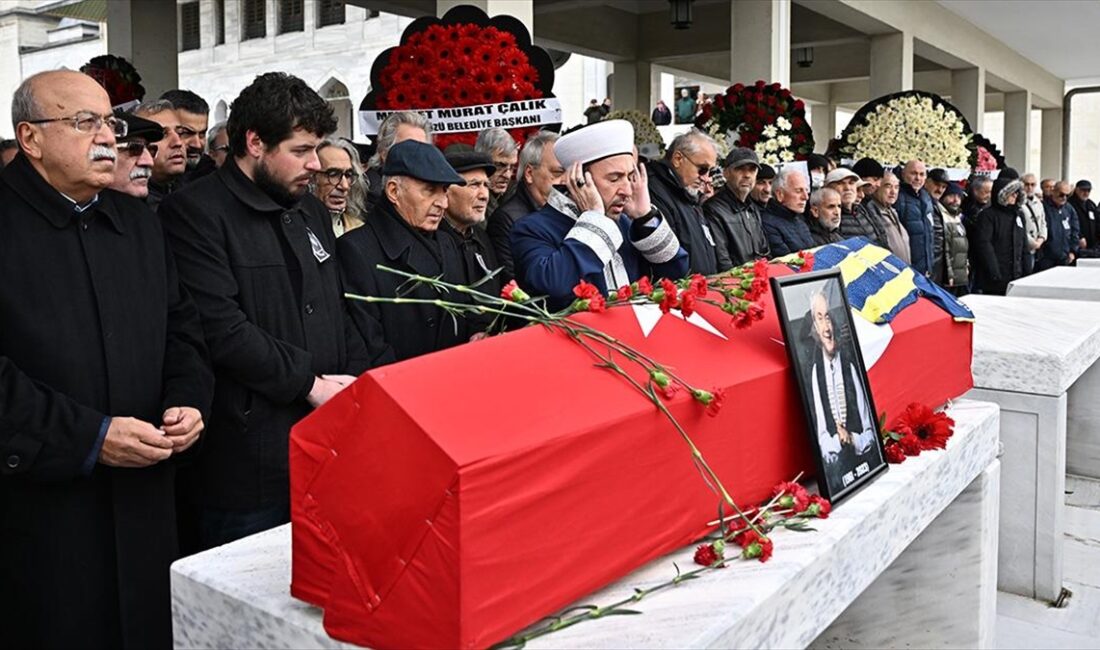 İstanbul'da tedavi gördüğü hastanede 62 yaşında hayatını kaybeden gazeteci-yazar ve