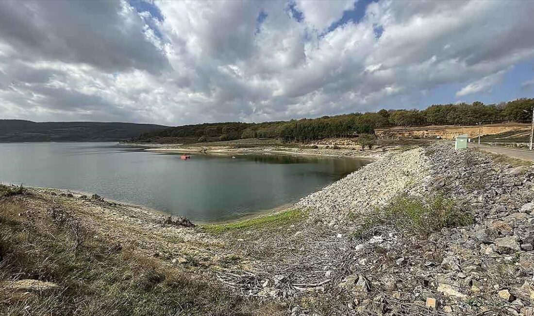 BOLU (AA) – İlkbaharda Abant ve Mudurnu derelerinin debilerinin yükselmesiyle