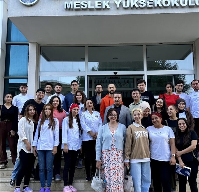 ANTALYA (AA) – Akdeniz Üniversitesi Göynük Mutfak Sanatları Meslek Yüksekokulu'nda