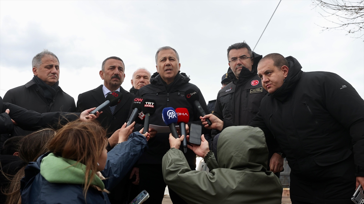 ZONGULDAK (AA) – İ&ccedil;işleri Bakanı Ali Yerlikaya, Karadeniz Ereğli il&ccedil;esinde
