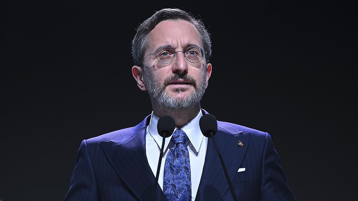 İletişim Başkanı Altun, "Türkiye, küresel ve bölgesel sorunları çözmek için