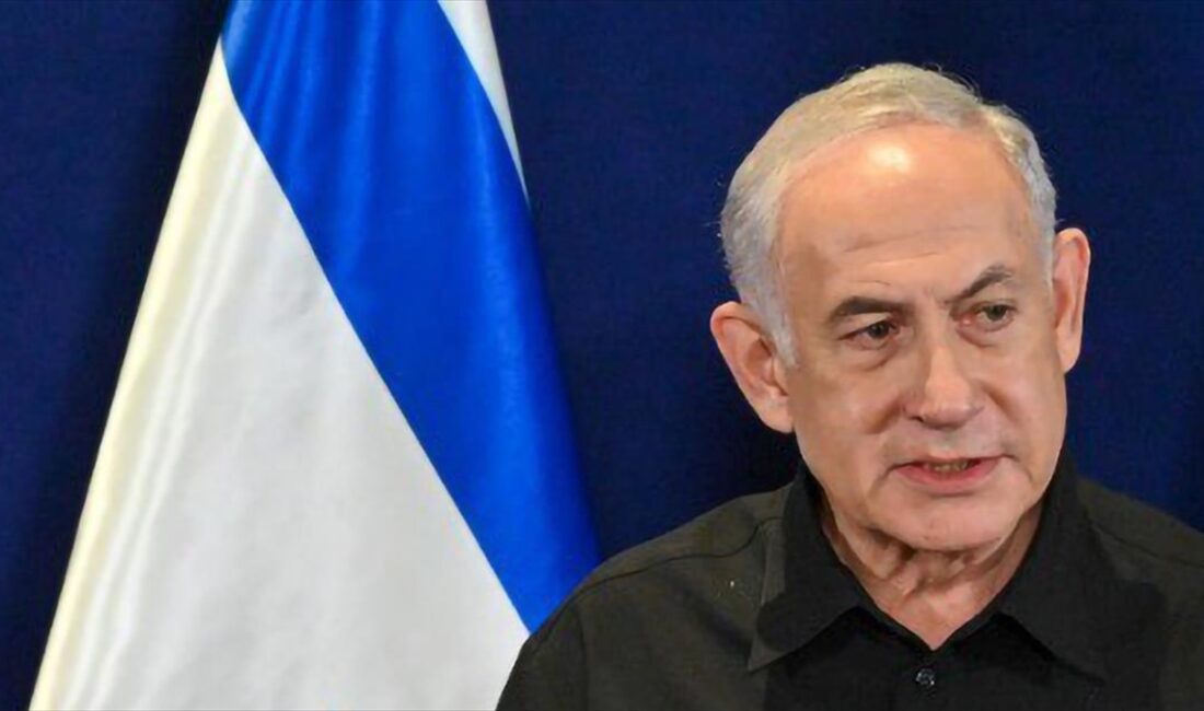 İsrail Başbakanı Binyamin Netanyahu, İsrail’in havadan ve karadan saldırılar düzenlediği