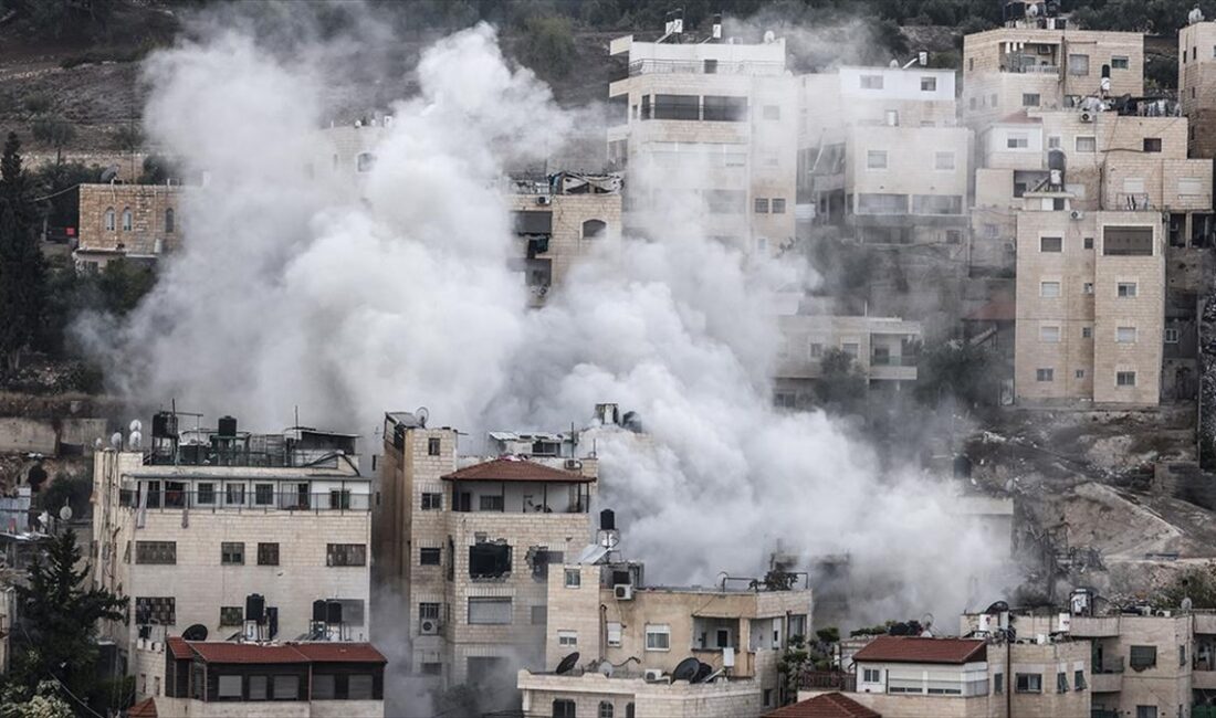 İsrail ordusu, 43 gündür bombaladığı, ablukası altındaki Gazze Şeridi'nde Filistin