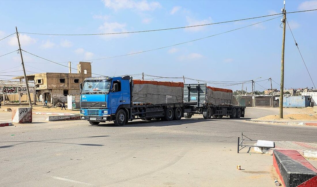 Filistin Kızılayı, Refah Sınır Kapısı'ndan abluka altındaki Gazze Şeridi'ne 102
