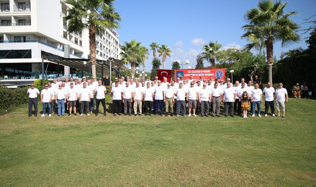 ANTALYA (AA) – İzmir Gaziemir Ulaştırma Eğitim Merkez Komutanlığı Destek
