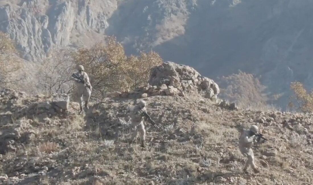İçişleri Bakanı Ali Yerlikaya, bölücü terör örgütüne yönelik 6 ilde