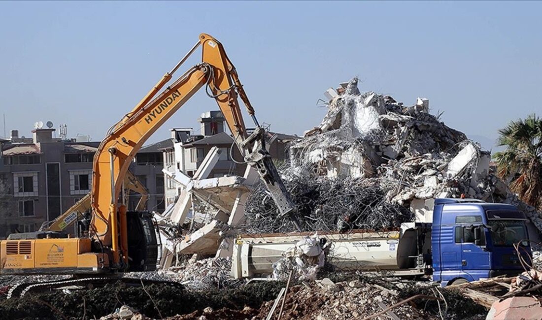Hazine ve Maliye Bakanlığı, Kahramanmaraş merkezli depremlerden etkilenen Adıyaman, Hatay,
