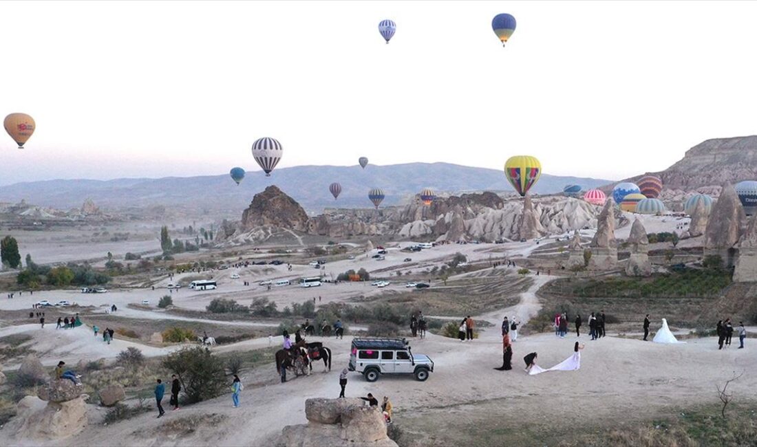Kapadokya'da, bu yılın ocak-ekim döneminde ağırlanan 4 milyon 256 bin