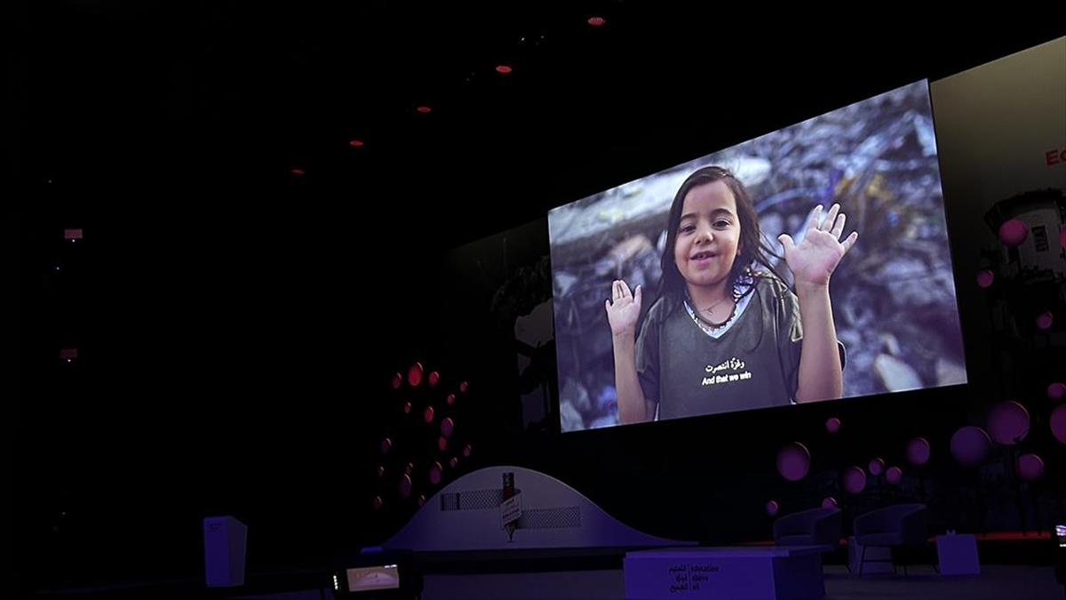 Katar'ın başkenti Doha'da yapılan Anadolu Ajansının (AA) Global İletişim Ortağı