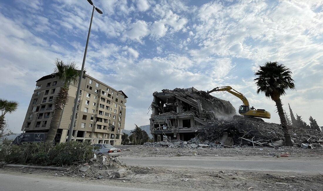 KDK'den deprem hasarı sigorta tazminatının güncel tarifeden ödenmesi kararı Kamu Denetçiliği Kurumu (KDK), 6 Şubat'ta meydana gelen Kahramanmaraş merkezli