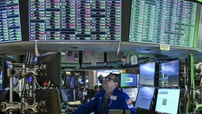 Küresel piyasalar, ABD Merkez Bankasının (Fed) dünkü faiz kararı ve