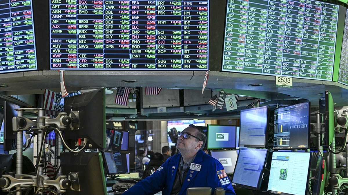 Küresel piyasalar, ABD Merkez Bankasının (Fed) dünkü faiz kararı ve