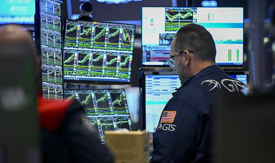 Küresel piyasalar, ABD Merkez Bankası'nın (Fed) "şahin" politikalarının sona ermiş