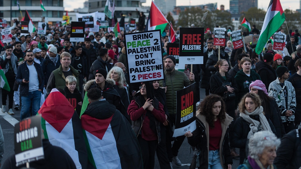 LONDRA (AA) – Londra’da 1. Dünya Savaşı’nda müttefiklerle Almanya arasında