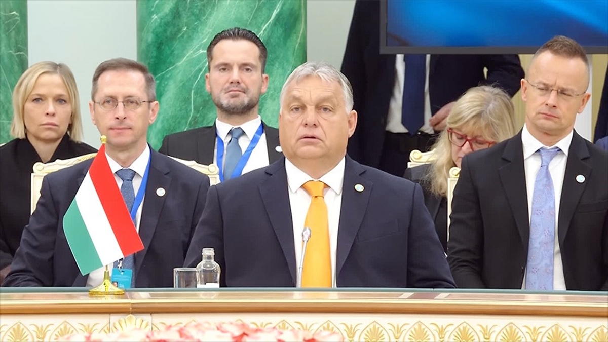 Macaristan Başbakanı Viktor Orban, "Avrupa’da yeni güvenlik mimarisinin zamanı geldi.