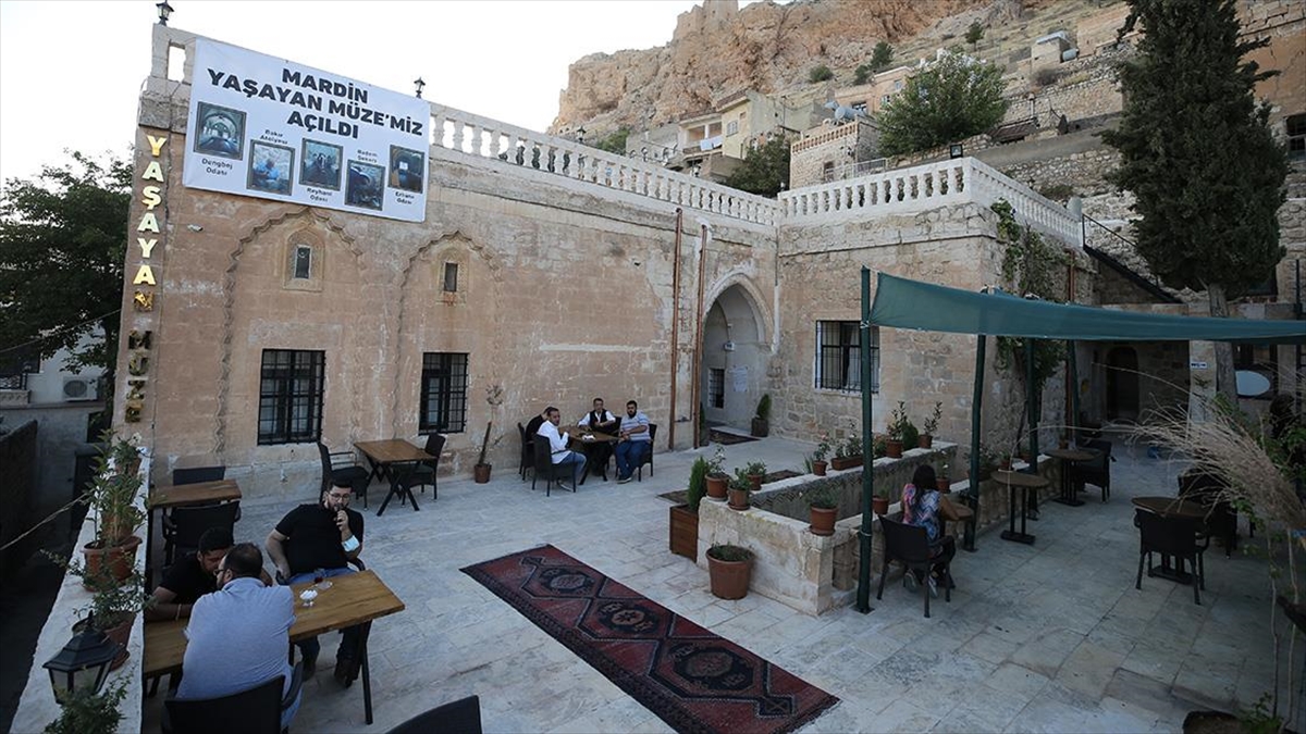 Medeniyetler şehri Mardin'de kentin kültürünün ve sanatının tanıtıldığı "Yaşayan Müze"
