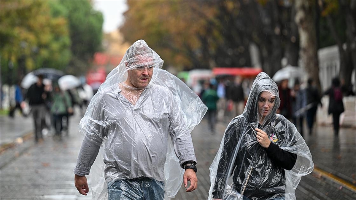 Marmara'nın doğusunda bu gece kuvvetli sağanak bekleniyor.