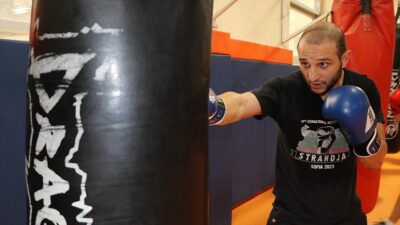 Milli boksör Birol Aygün, ulusal ve uluslararası organizasyonlarda başarı elde