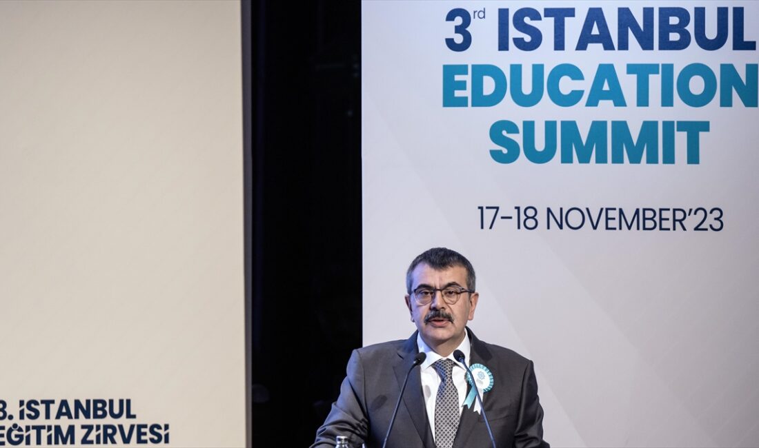 Milli Eğitim Bakanı Tekin, "İstanbul Eğitim Zirvesi'nin, eğitimin geleceğine dair