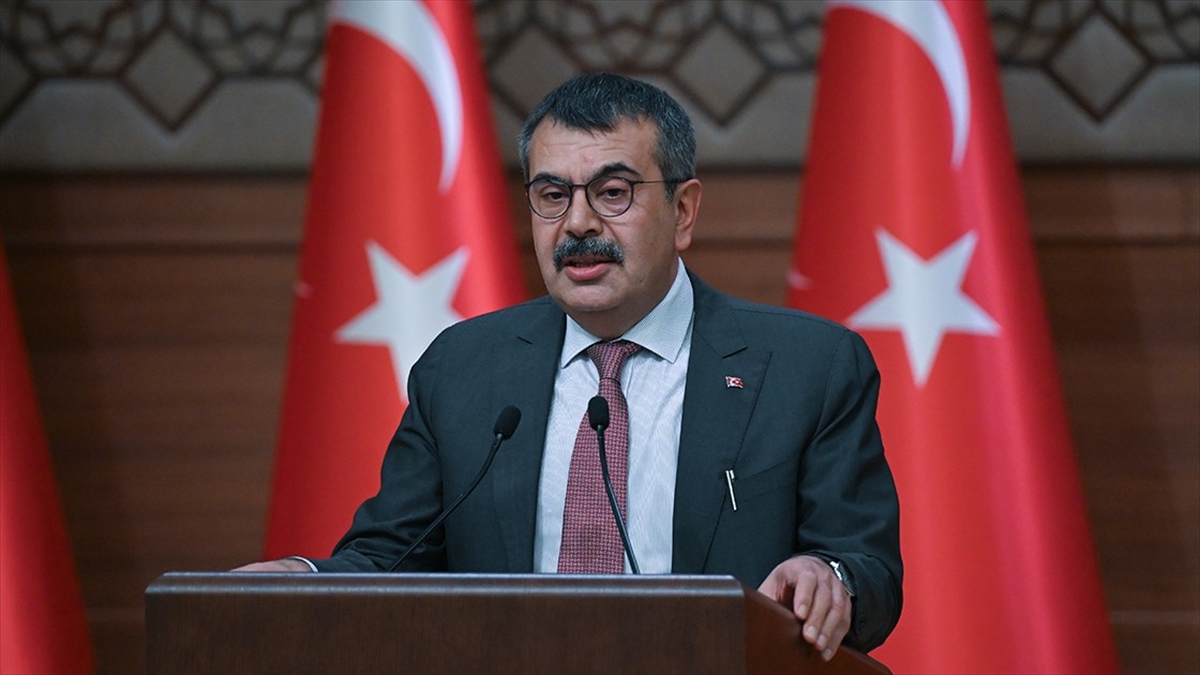 Milli Eğitim Bakanı Yusuf Tekin, 24 Kasım Öğretmenler Günü dolayısıyla