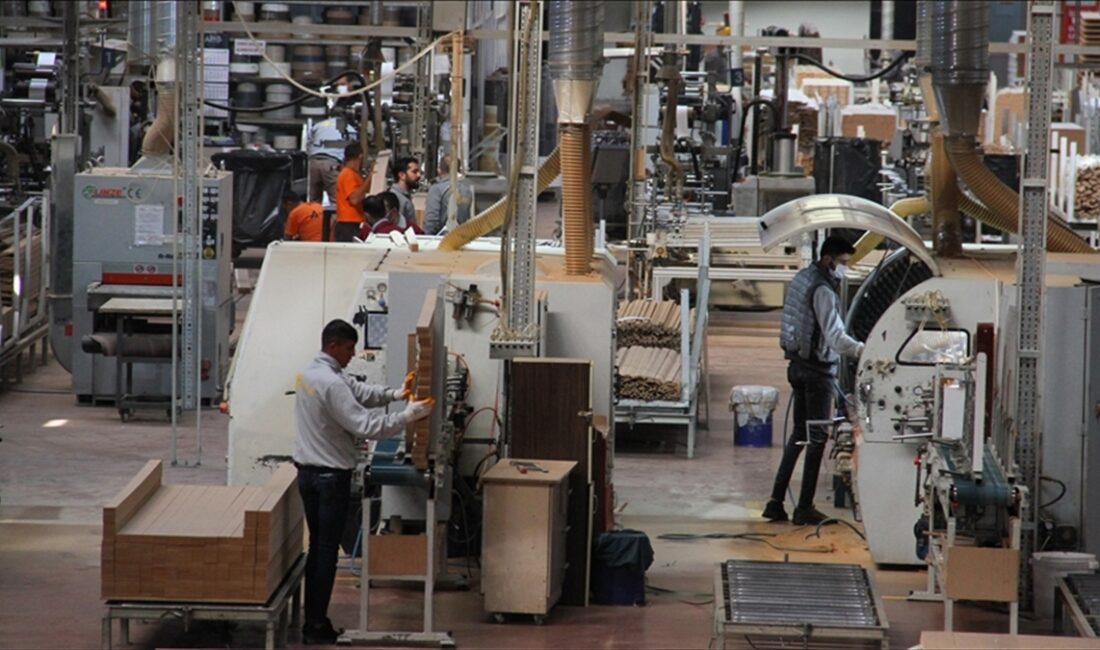 Mobilya, Kağıt ve Orman Ürünleri sektörü ekimde 678 milyon dolar,