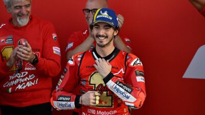 MotoGP Dünya Şampiyonası'nın 20. ayağı Valencia Grand Prix'sini kazanan Ducati