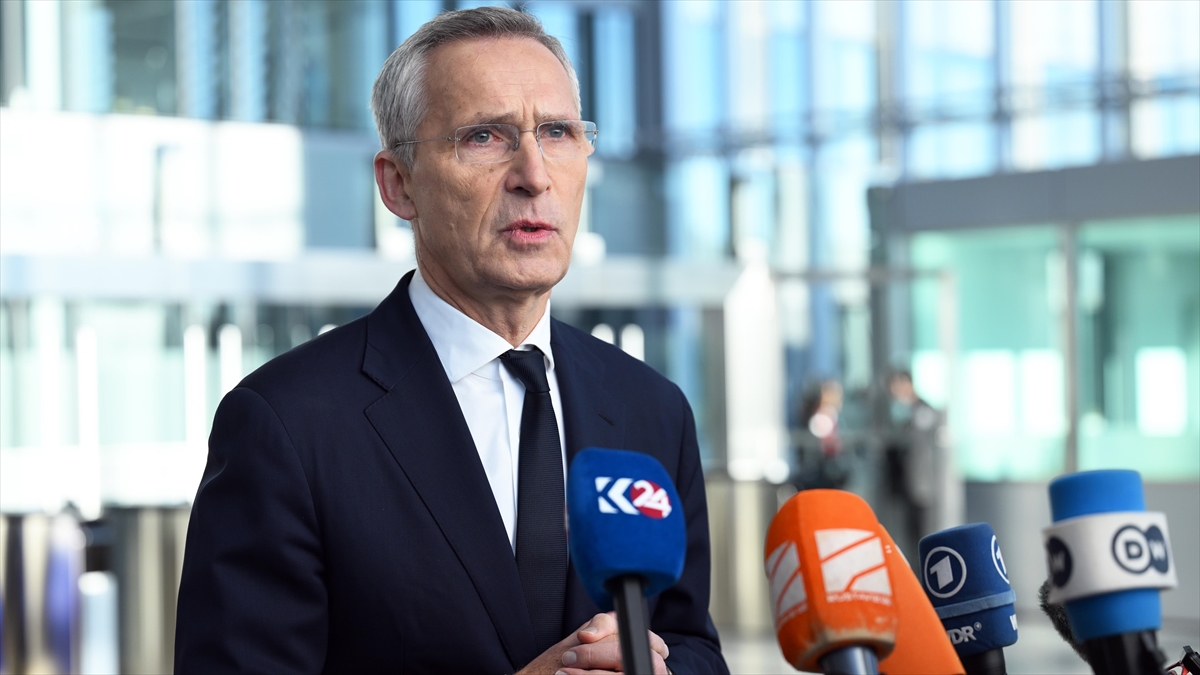NATO Genel Sekreteri Jens Stoltenberg, İsveç'in NATO üyeliğinin onaylanması için