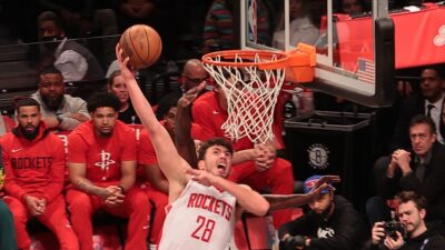 Amerikan Basketbol Ligi'nde (NBA) Los Angeles Lakers, sahasında Houston Rockets'ı