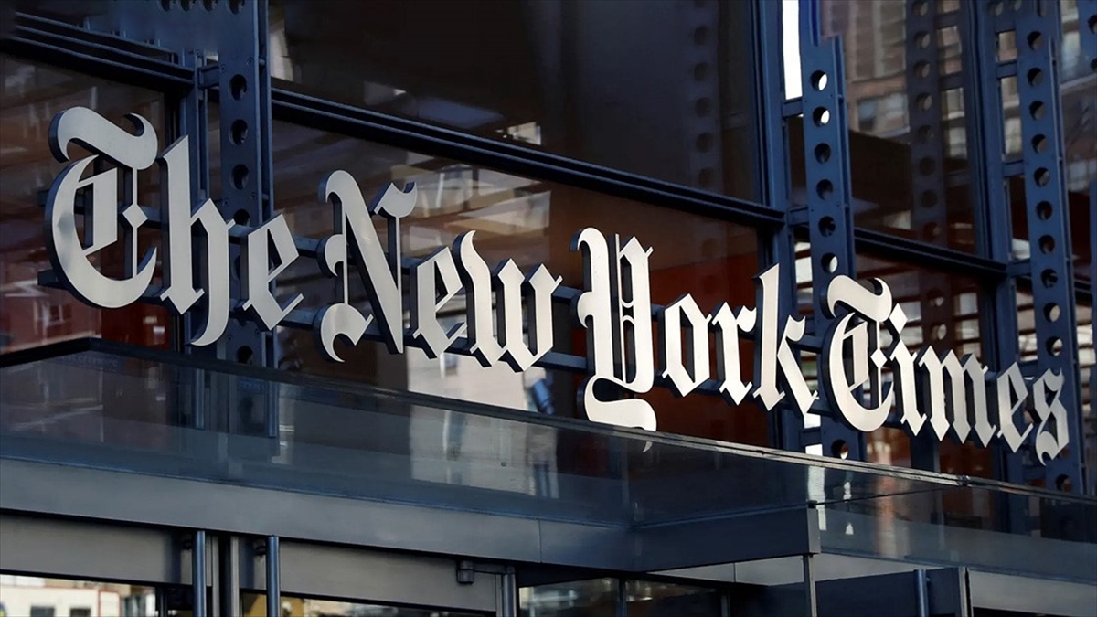 New York Times Magazine dergisinin yazarı Jazmine Hughes, Filistin'e desteğini