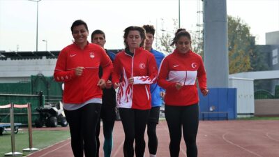 Samsun'da kamp yapan özel sporcular, önce Dünya Salon Atletizm Şampiyonası