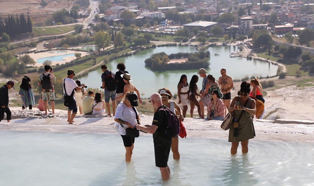Pamukkale çevresindeki oteller, ara tatil dönemi için yüzde 100 doluluğa