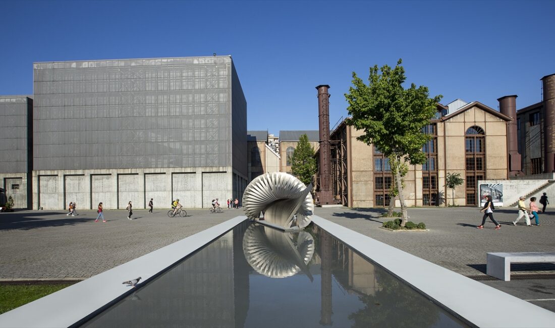 QS Stars'tan İstanbul Bilgi Üniversitesi'ne 5 yıldız İSTANBUL (AA) – İstanbul Bilgi Üniversitesi, dünyanın en saygın yükseköğretim