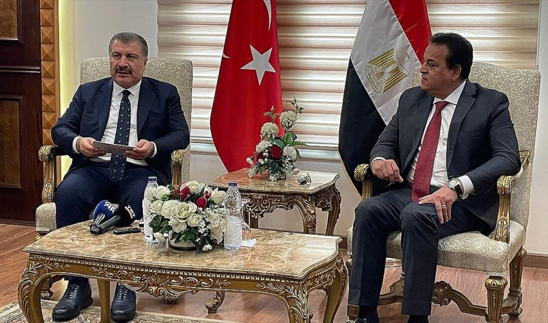 Sağlık Bakanı Koca, Gazze'ye yönelik sağlık yardımları ile kanser hastalarının