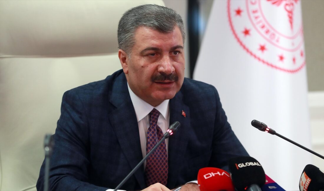 TBMM (AA) – Sağlık Bakanı Fahrettin Koca, Meclis’te gazetecilerin gündeme
