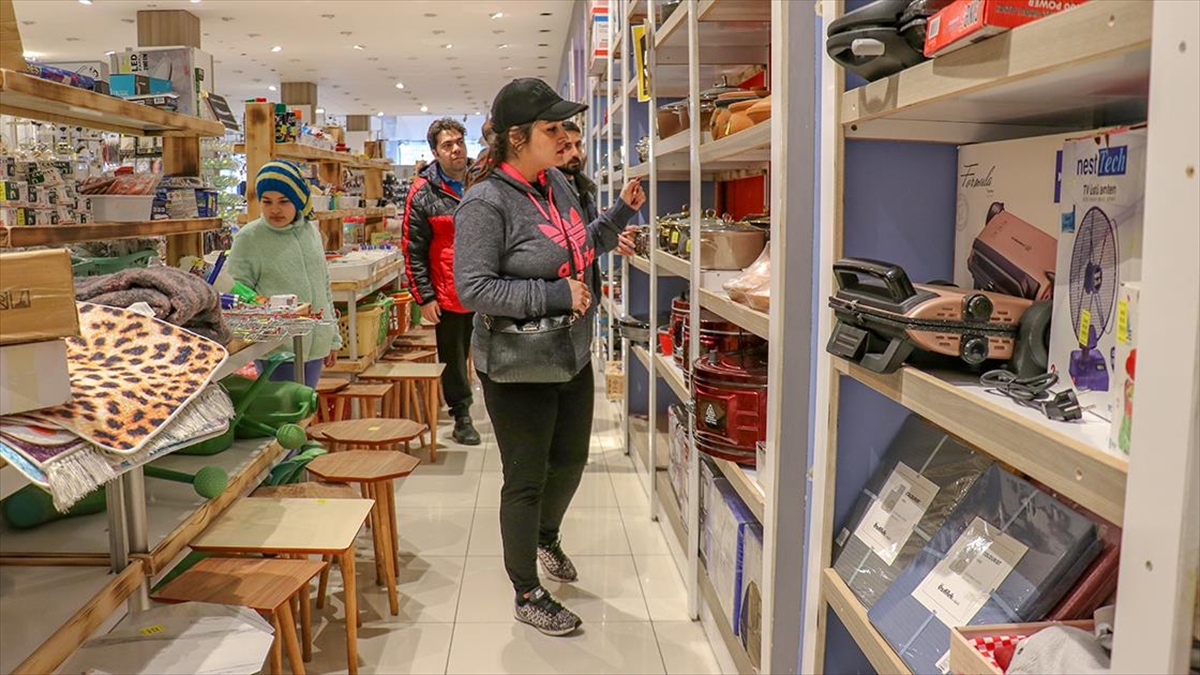 Tüketicilerin, kasım ayıyla birlikte yoğunlaşan kampanyalara karşı dikkatli olması ve