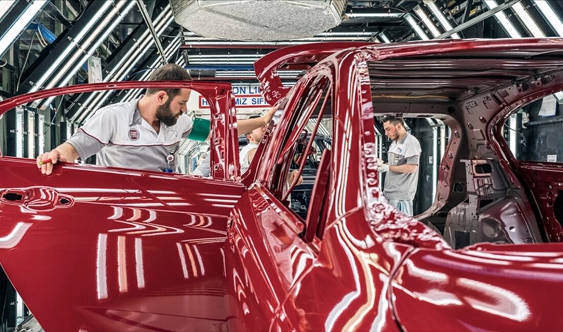 Ocak-ekim döneminde Türkiye'nin taşıt ihracatının yüzde 20,1'ini karşılayan Sakarya, dış
