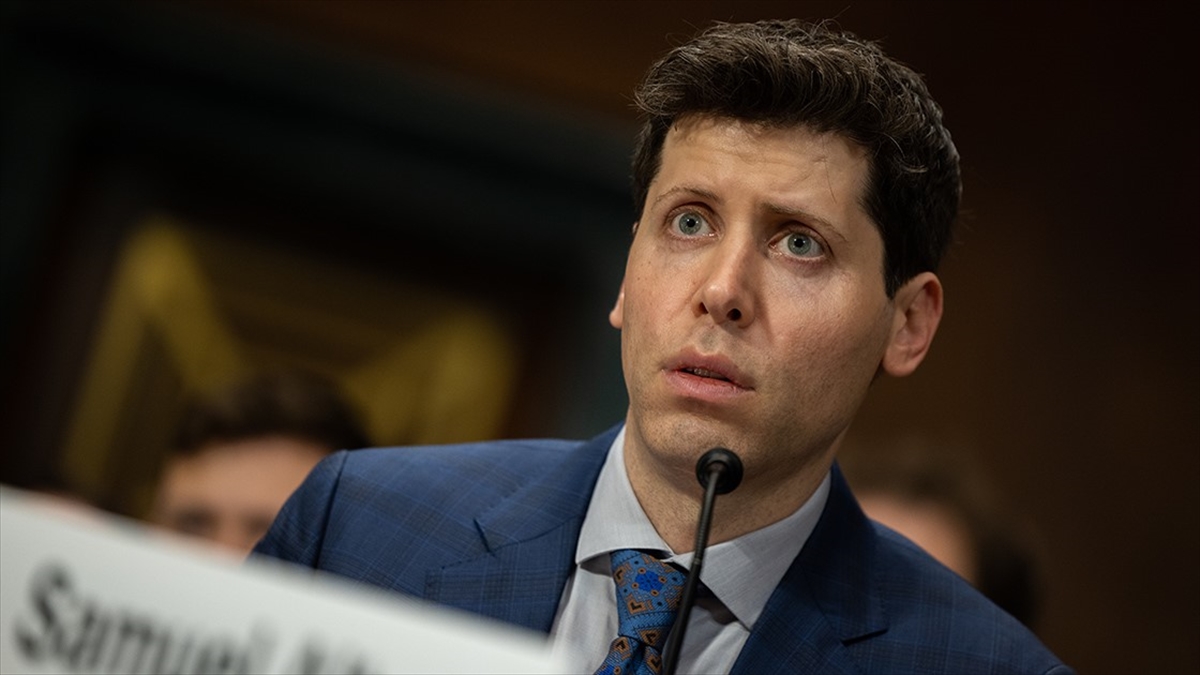 Beş gün önce görevden alınan OpenAI kurucu ortağı Sam Altman'ın,