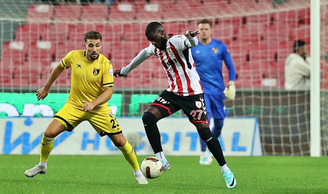 Trendyol Süper Lig'in 4. haftasında sağanak yağış nedeniyle ertelenen Yılport