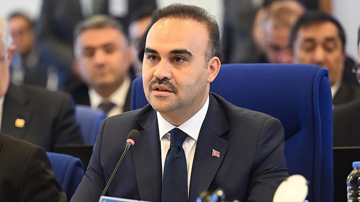 Bakan Kacır, Türkiye Yüzyılı'nda, yeşil ve dijital dönüşümü hızlandıracaklarını belirterek
