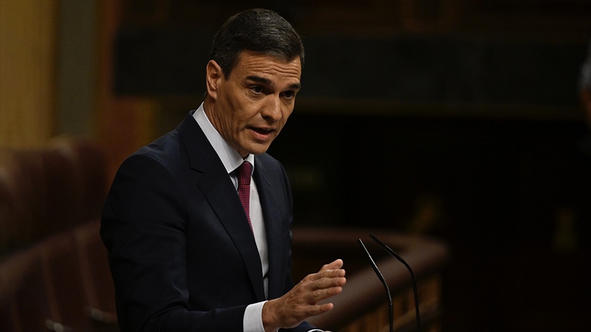 İspanya Başbakanı Pedro Sanchez'in, Belçika Başbakanı Alexander De Croo ile