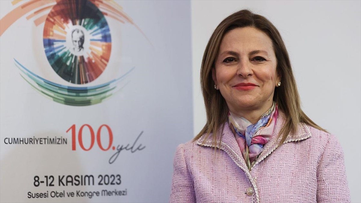 Türk Oftalmoloji Derneği Başkanı Prof. Dr. Huban Atilla, 3 yaşa