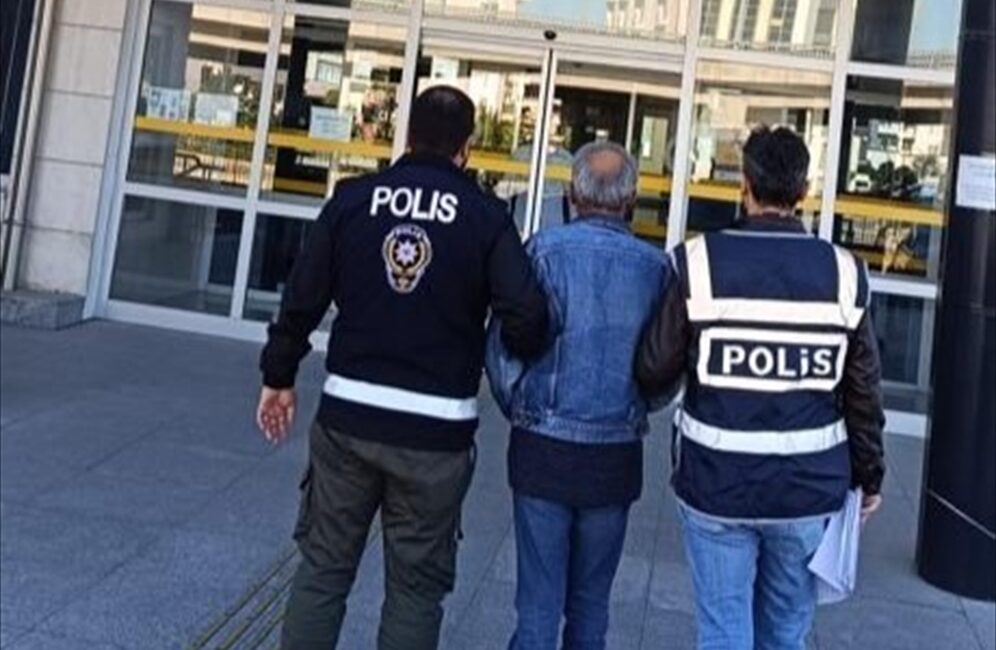 ANTALYA (AA) – Antalya'nın Serik ilçesinde, hakkında kesinleşmiş 18 yıl
