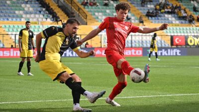 Trendyol Süper Lig'in 11. haftasında Siltaş Yapı Pendikspor, deplasmanda İstanbulspor'u