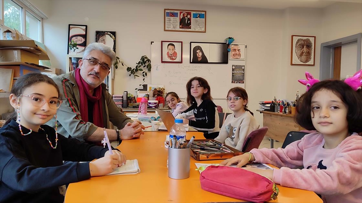 İtalya'da Spilimbergo Orta Öğretim Enstitüsü tarafından düzenlenen "Barış ve Hoşgörü"