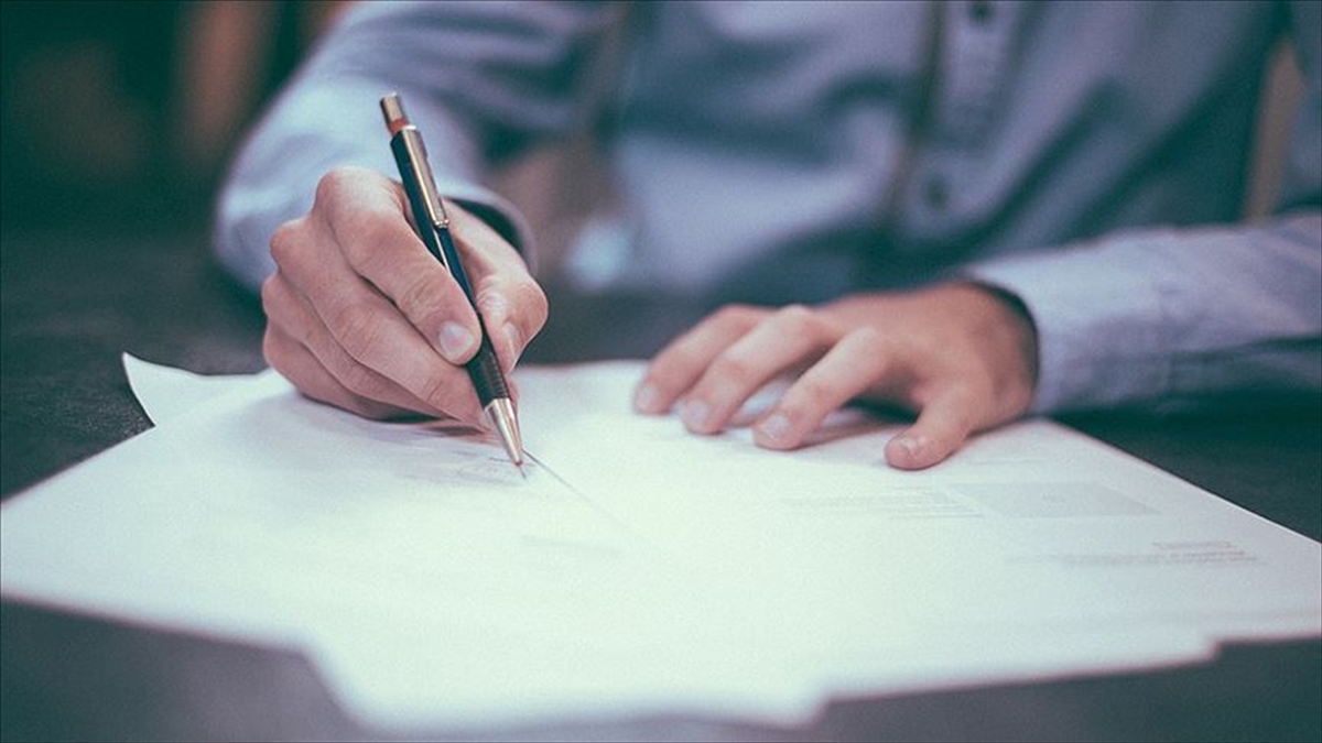 Kovid-19 salgını sonrası yaşanan finansal sorunlar nedeniyle şirketlerin üst yönetimlerinde